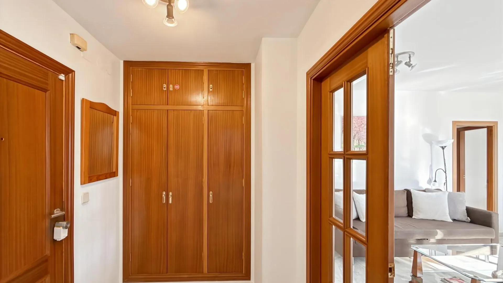 Exclusive Malaga Apartments With Cathedral Views And Auto Check-In España